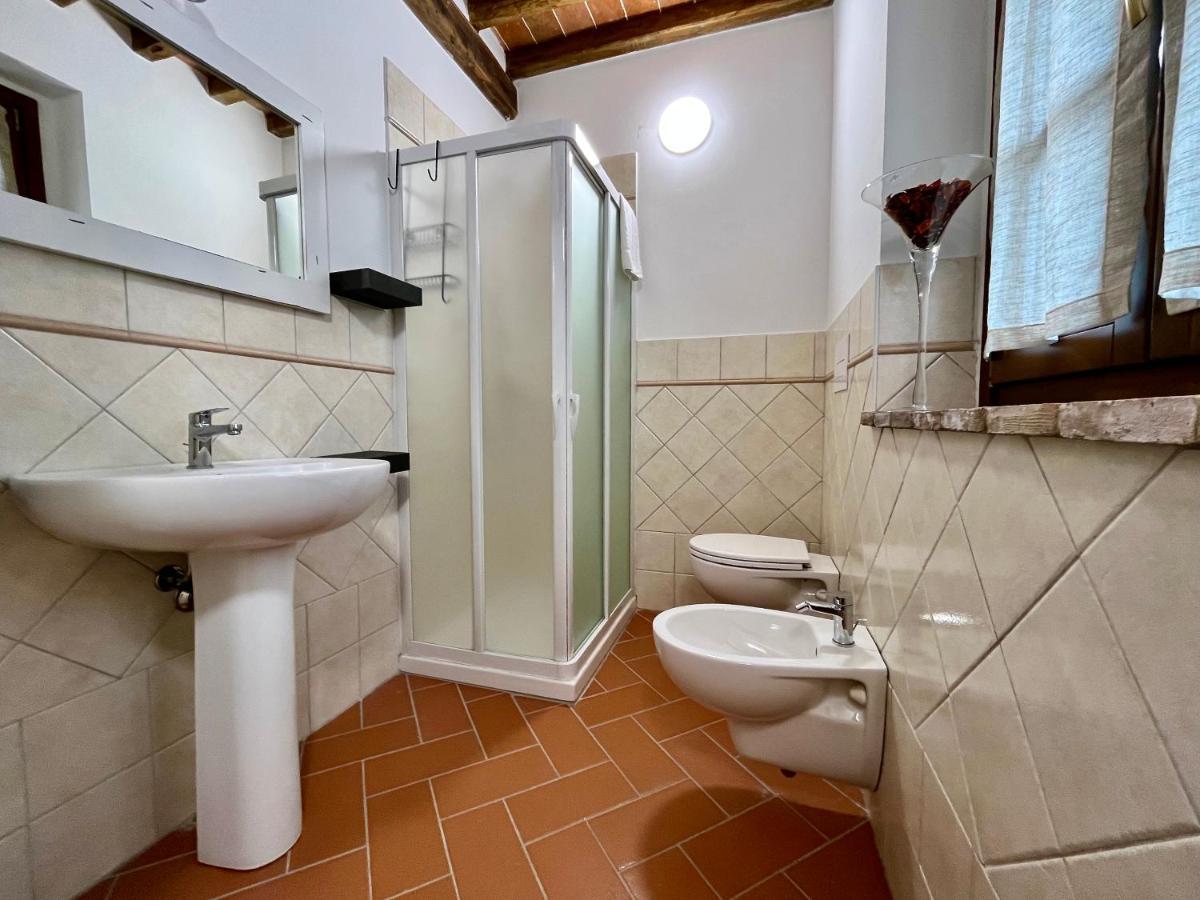 I Tre Casali Apartment โวลแตร์รา ภายนอก รูปภาพ