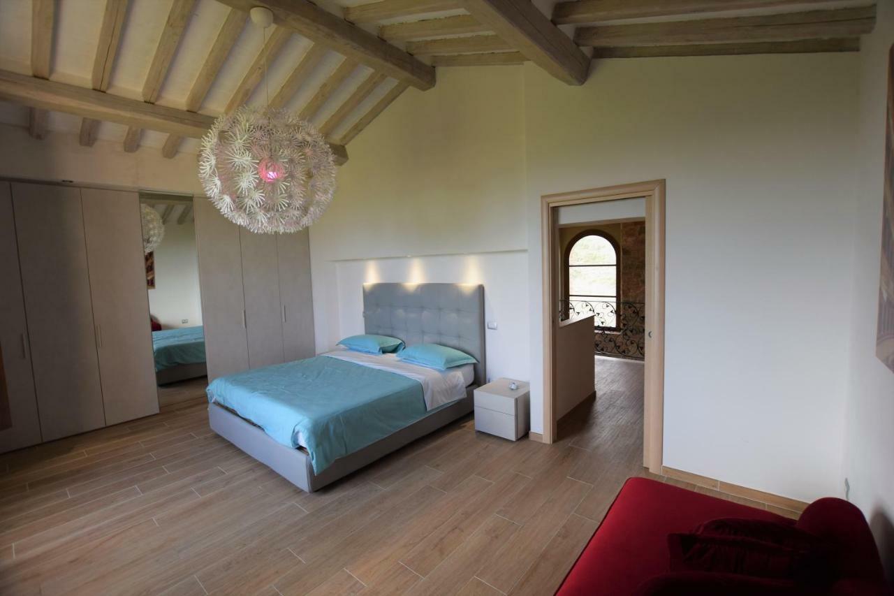 I Tre Casali Apartment โวลแตร์รา ภายนอก รูปภาพ